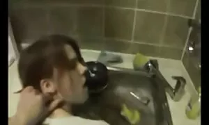 Rose ist ein sehr fleißiger Student und in alles. Jetzt bist du auf Prüfungen vorbereitet und hast viel in der Literatur gelernt. Aber hier, zu seinem Freund, der keinen Stock in der Hose hatte und anfing, den Arm des süßen Mädchens abzulenken. Sie musste sich immer noch vom Buch fernhalten und sofort alles vergessen, außer dem Sohn eines harten Schwanzes. Oh, ja, auch in dieser Arbeit ist er fleißig: Er isst gekonnt ein Huhn und hilft mit seinen eigenen Händen. Und dann, mit nackte alte frauen kostenlos einer Aufregung, gehen Sie in die Wilde Kabine, es scheint wie eine Welle der Ekstase um ihn herum.