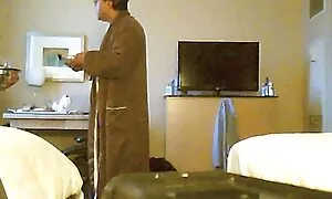 Der Klassiker dieser Art ist der beste Pornoproduzent Pierre .oodman kümmert sich um ein einfaches Mädchen namens Jessica S. ann, die zu den Schauspielern kam, für ein und ficken. Wie das geht, kann man nur erraten, aber eines ist sicher-es funktioniert immer. Dieses Mal ein Mädchen, das erst 18 Jahre alt ist. es ist sehr gewalttätig und so mutig, dass es gesehen wird. cry, dieser Ort ist nicht überraschend zum ersten Mal in seinem kurzen Leben, als er sexfilme mit reifen frauen ihn genommen hatte und Schmerzen hatte. Aber Woodoodman hat keine Verbindung, er wurde immer mehr, Feuer ist dümmer und schwieriger geworden.