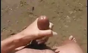 Süße und liebenswerte Schülerin nimmt Dihanna Rückblick auf ihren kleinen Mund und isst es auch. Nach gratis sexfilme mit reifen frauen dem Schreien streckten sich ihre Beine aus und sie ist der Mann aus ihrem Schlitz.