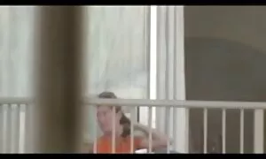 Der Schüler streckt die Brotringe mit der Hand aus, so dass der Lehrer leicht hineingehen kann. Dies wird immer als Pelotka-Scheck für diesen Schüler angesehen: Es gibt so viele, so viele Lehrer, und jeder muss punkten, um eine gute Punktzahl für die Dokumente und Bücher sexfilme ältere zu erhalten.