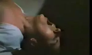 Manchmal, sexvideos mit reifen frauen wenn Ehemann nicht zu Hause ist, Frau mit Mechanikern, Klempner, und elektrische . Stellen Sie sexuellen Kontakt ein. Es muss einen großen Preis und Respekt geben, eine Blondine ist zu allem bereit. Das Mädchen kniete vor dem Mann und redete fröhlich. Danach zog das Paar in ihr bevorzugtes Weiß. Die Frauen, die die junge Frau von schwarzen Strümpfen wegziehen, strecken ihre Beine, schieben ihre Lippen und saugen auch gerne an der Klitoris. Er radelte zum Orgasmus, biege es und trage eine Frisur. Unter einem klassischen look. bei Frauen Falten und schwillt manchmal davon an.